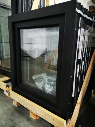 FENÊTRE SIMPLE OUVRANT OSCILLO BATTANT NOIR 700 x 800mm D