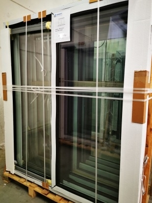 PVC SCHUIFRAAM 1 ZIJDE SCHUIVEND ZWART 1780 x 2100mm RECHTS